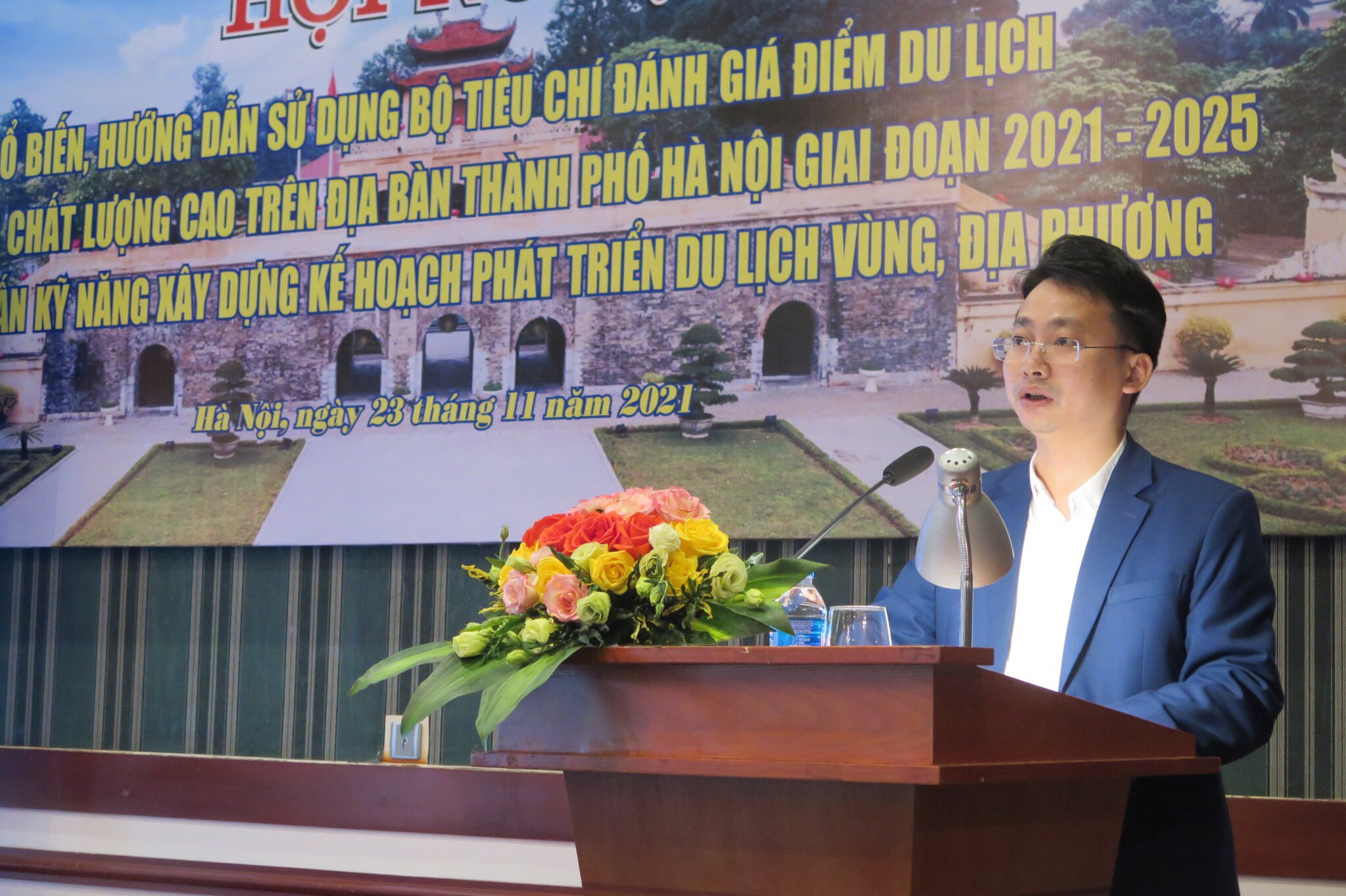 Phó Giám đốc Sở Du lịch Hà Nội Trần Trung Hiếu phát biểu tại hội nghị